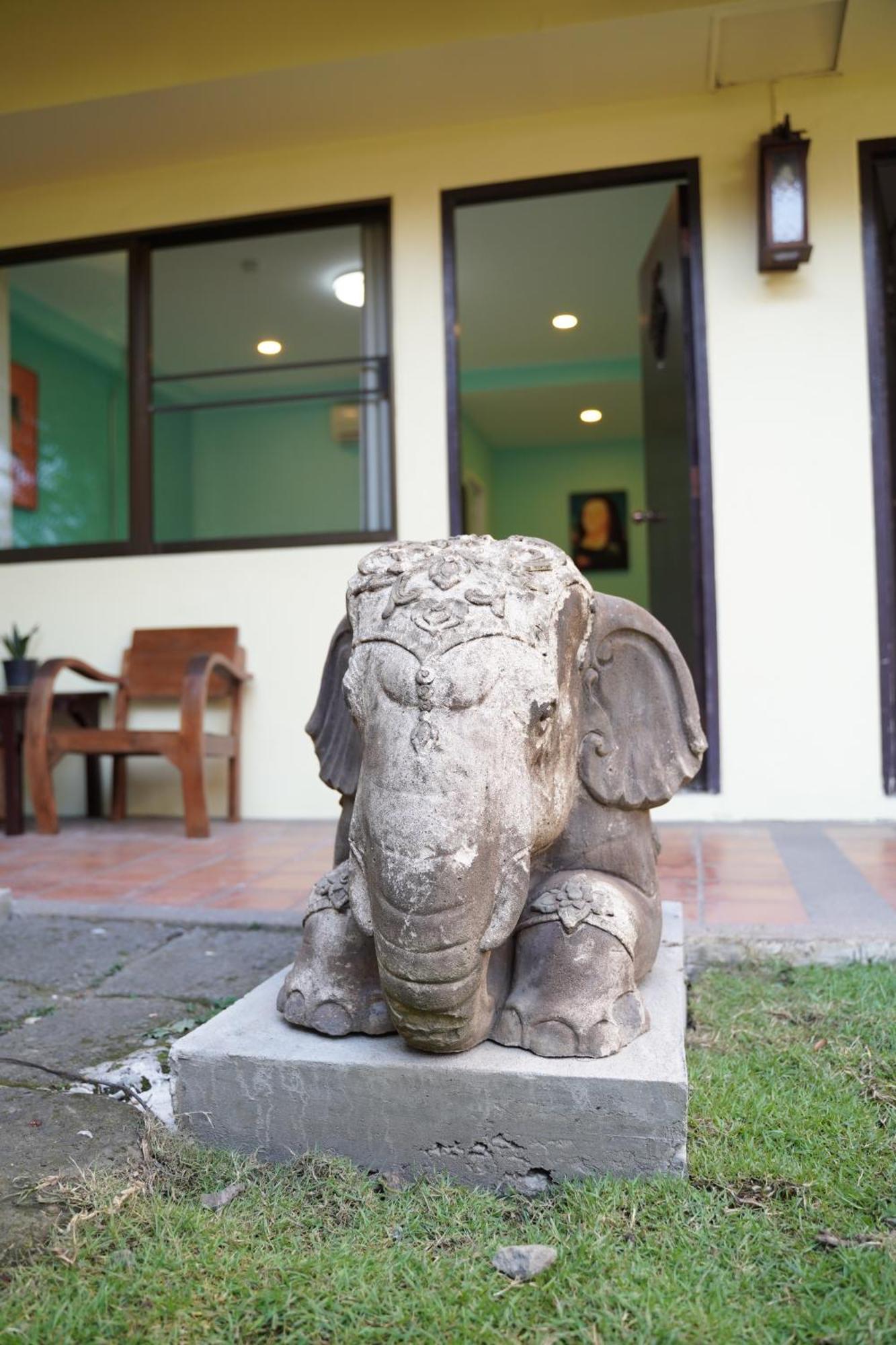 Elegant Lanna Guesthouse Čiang Mai Exteriér fotografie